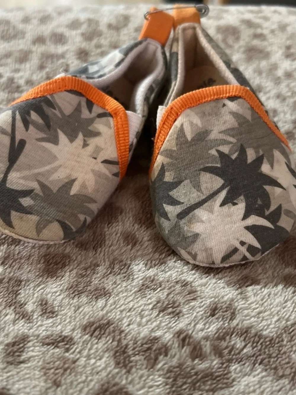 Kids Grey Leaf-Print Slip-On Shoes with Orange Trim